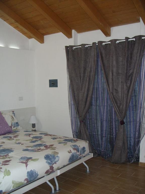 Al Castello Bed And Breakfast Cornate d'Adda Exteriör bild