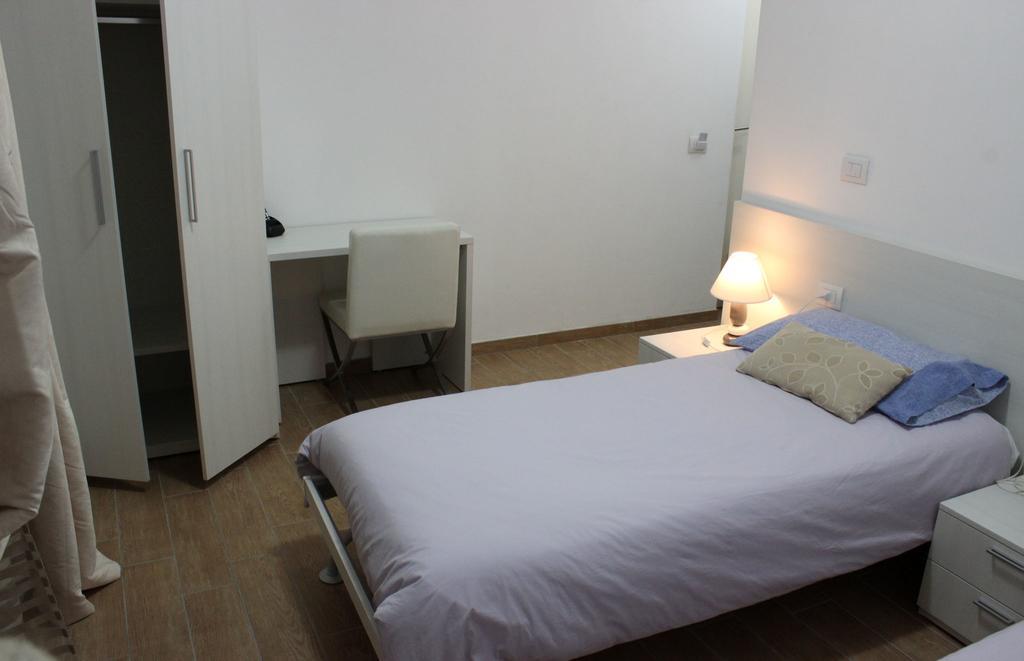 Al Castello Bed And Breakfast Cornate d'Adda Exteriör bild